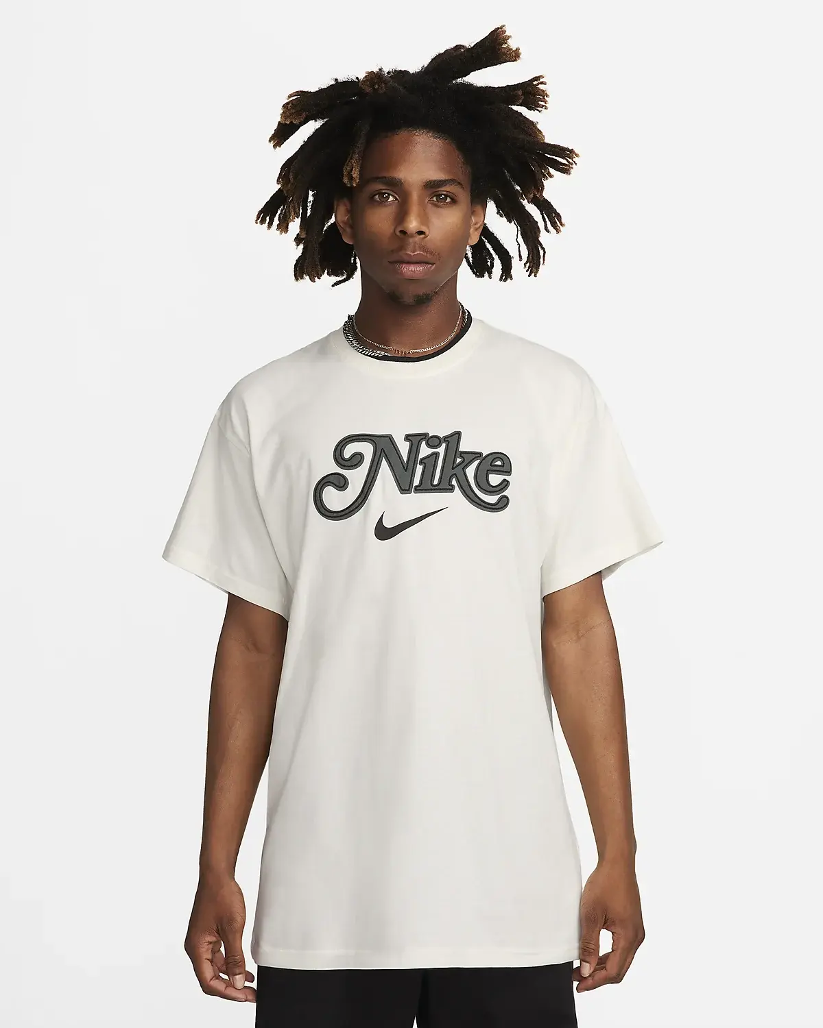 Nike Sportswear. 1