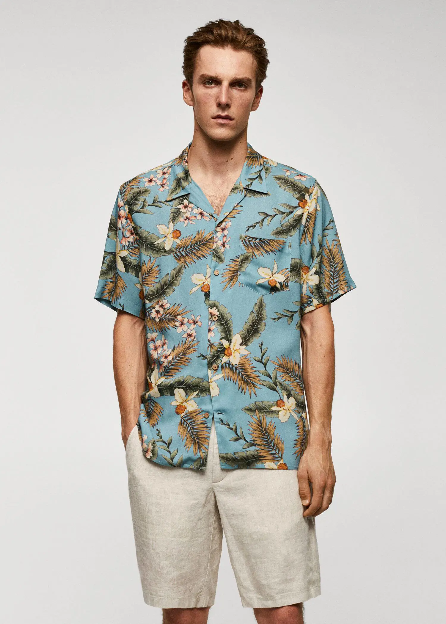 Mango Regular-fit Hawaiian-print shirt. 1
