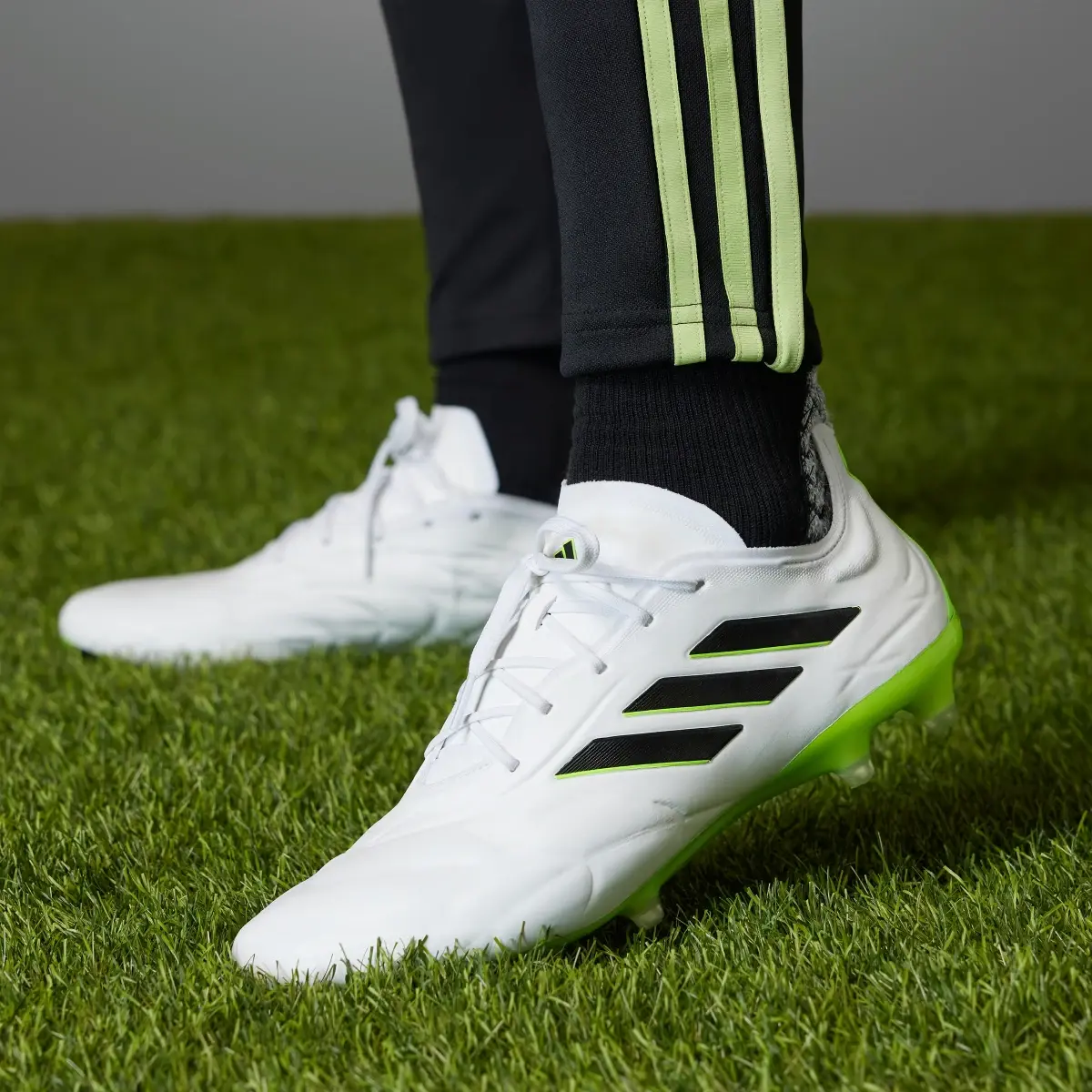 Adidas Botas de Futebol Copa Pure II.1 – Piso firme. 2