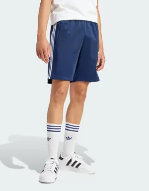 Adidas Adicolor Firebird Shorts. 3 Adidas Adicolor Firebird Shorts. 3
