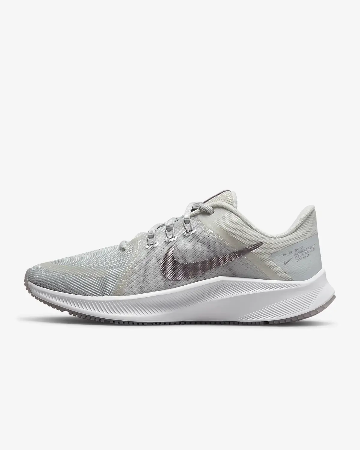 Nike Quest 4 Premium. 1