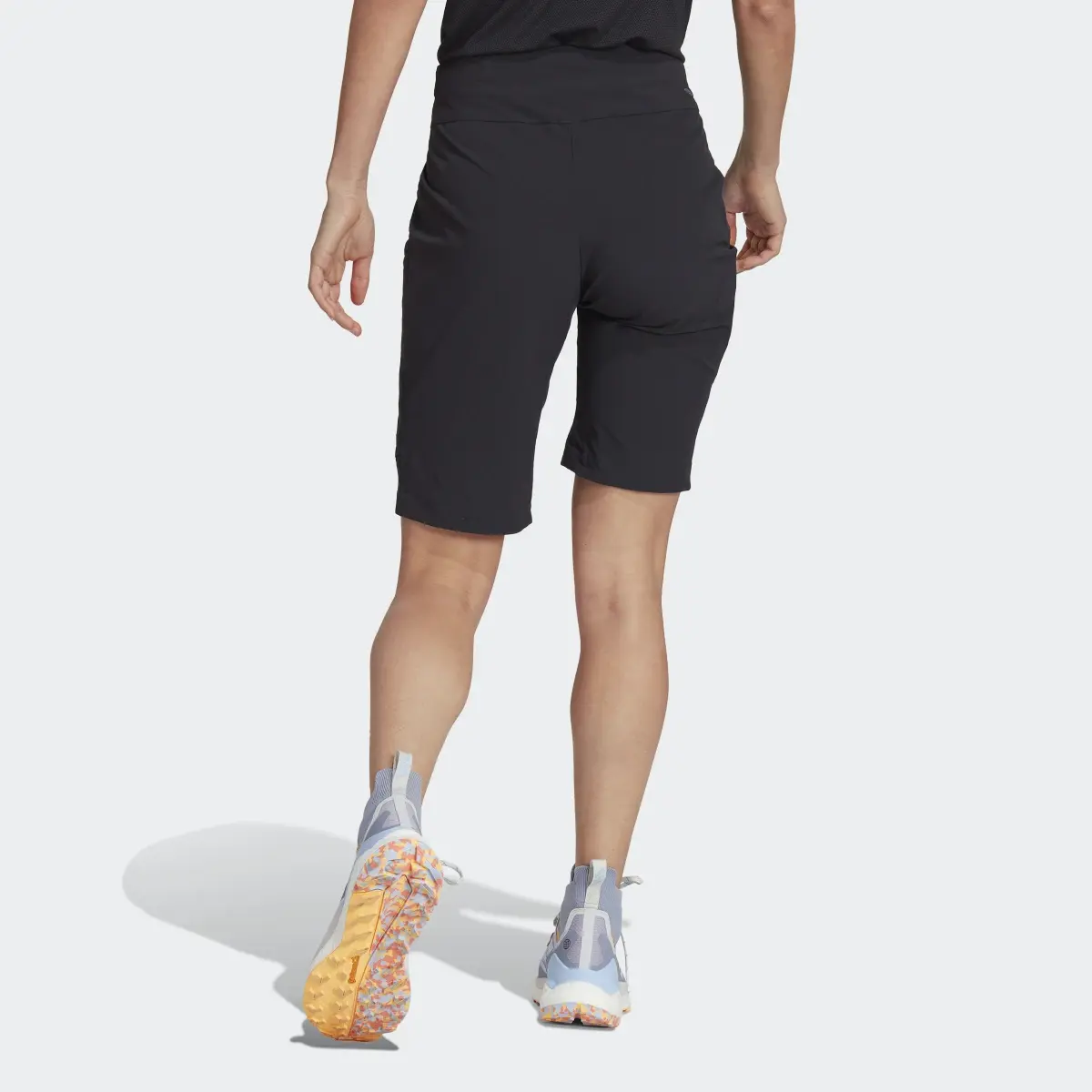 Adidas TERREX Xperior Shorts. 2