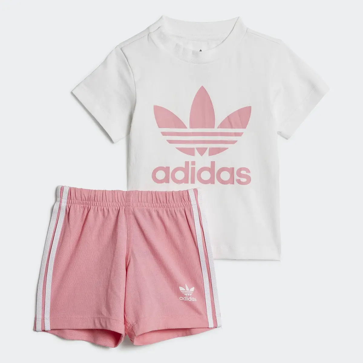 Adidas Conjunto camiseta y pantalón corto Trefoil. 2