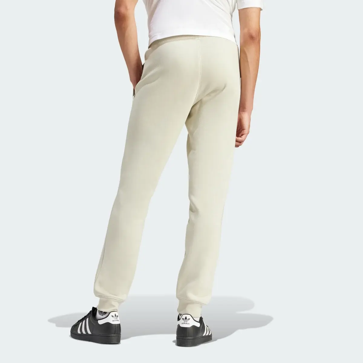 Adidas Pantaloni Trefoil Essentials. 2