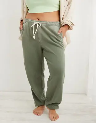 American Eagle Baggy Jogger. 1