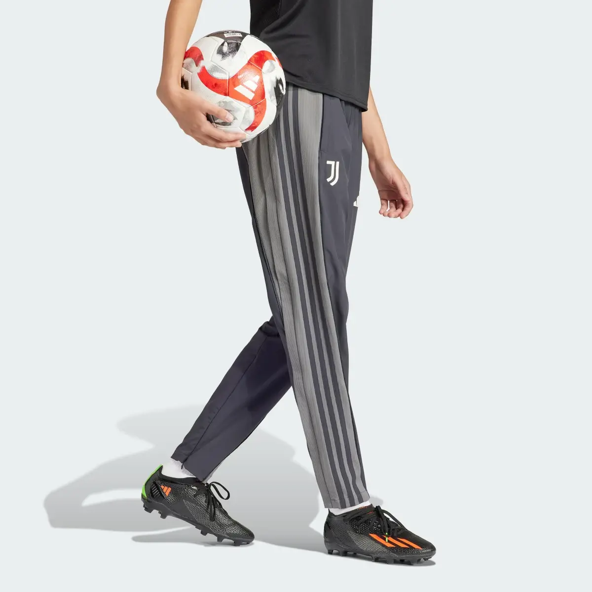 Adidas Pantaloni Anthem Juventus. 3