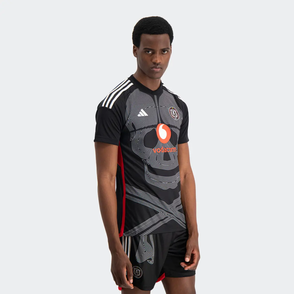 Adidas Jersey Uniforme Local Orlando Pirates FC 23/24. 1