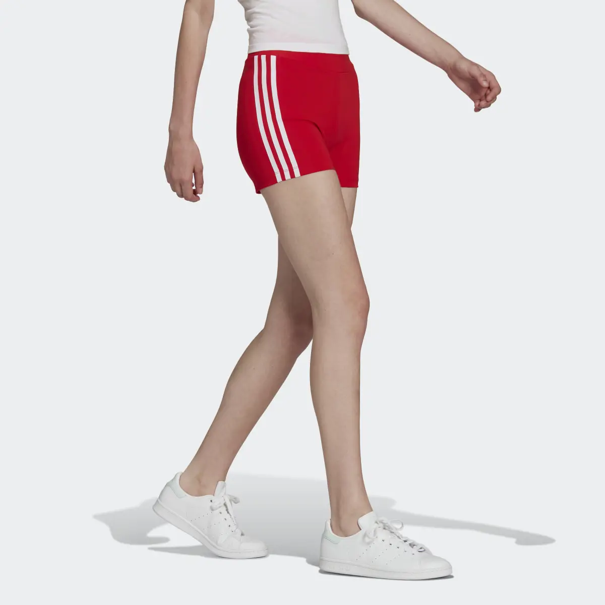 Adidas Adicolor Classics Traceable Shorts. 3