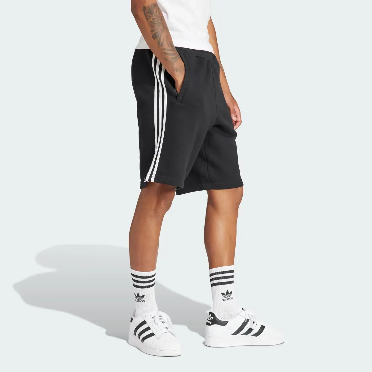 Adidas Adicolor 3-Stripes Shorts. 3