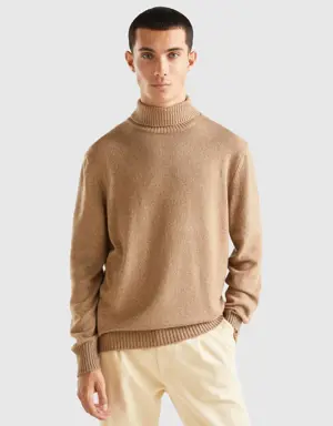turtleneck sweater in cashmere and wool blend
