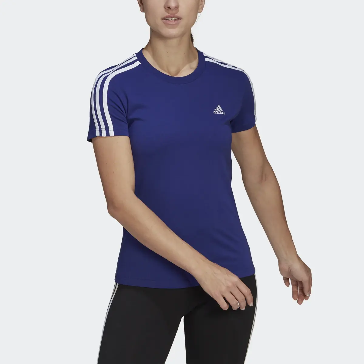 Adidas LOUNGEWEAR Essentials Slim 3-Stripes Tişört. 1