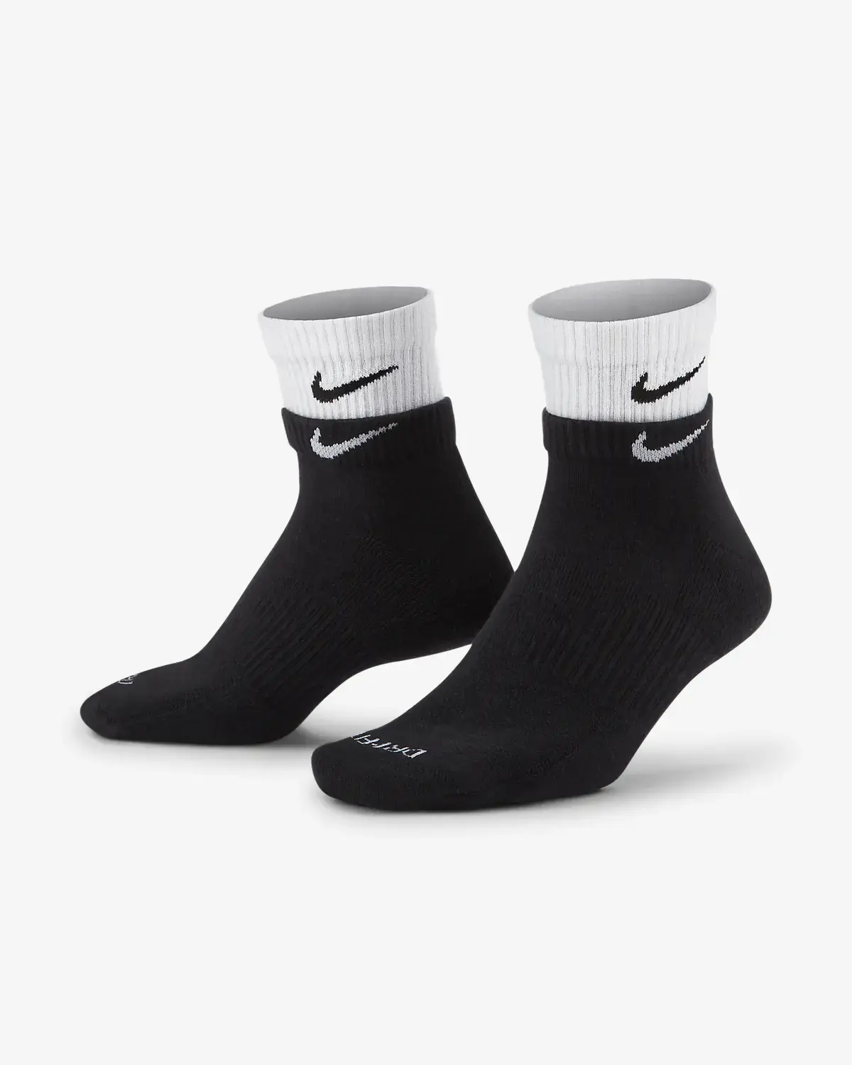 Nike Everyday Plus Cushioned. 1