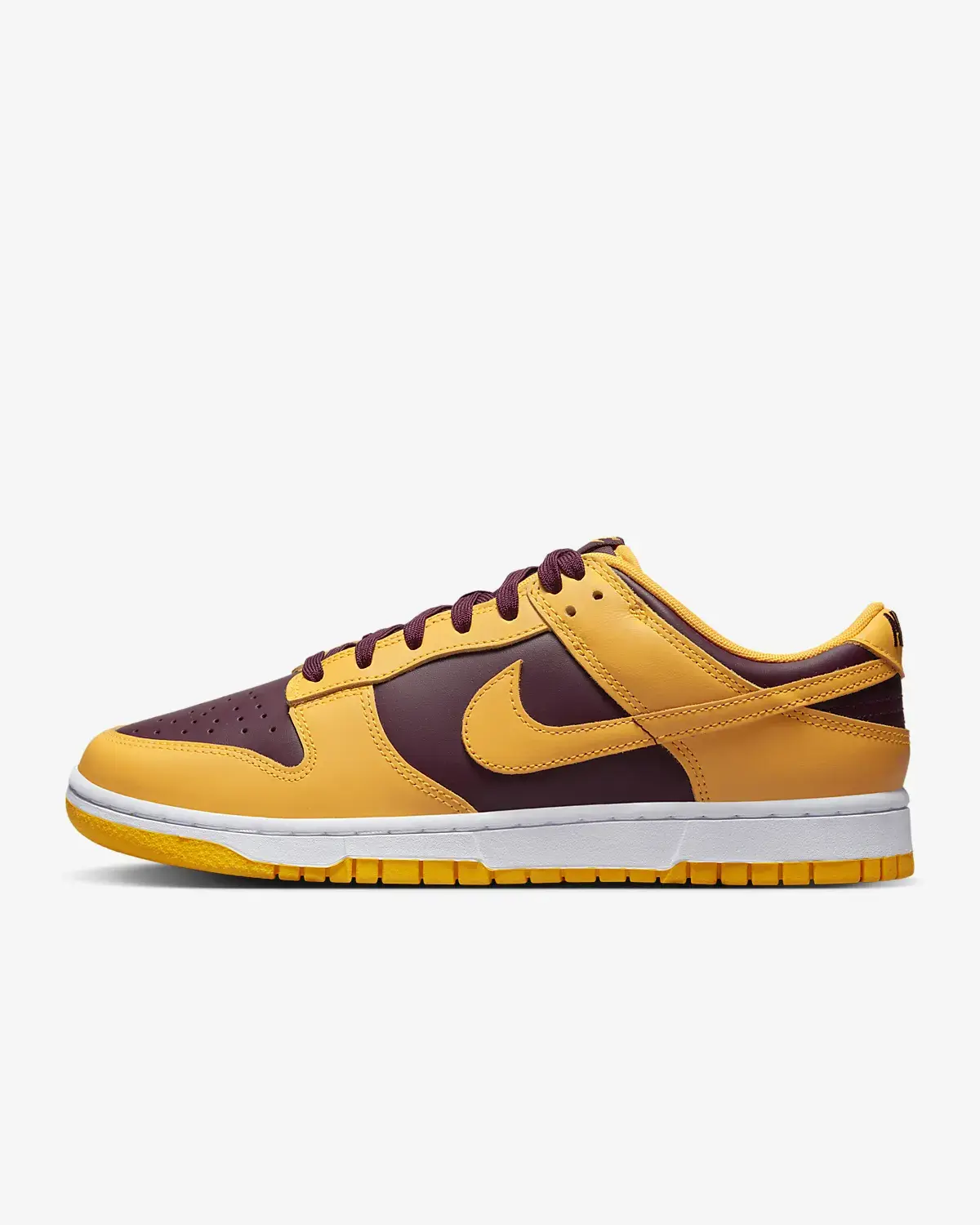 Nike Dunk Low Retro. 1