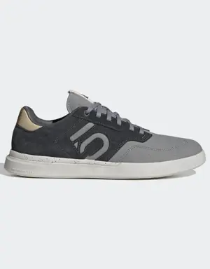Adidas Five Ten SLEUTH bike shoe. 2 Adidas Five Ten SLEUTH bike shoe. 2