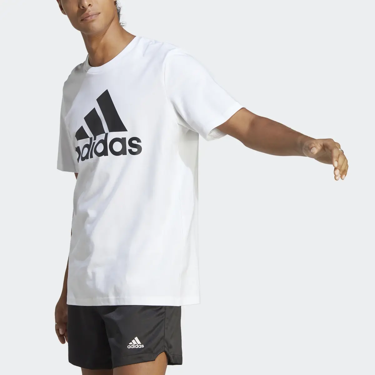 Adidas T-shirt en jersey Essentials Big Logo. 1