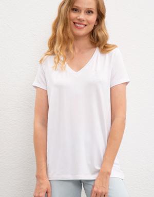 Kadın Beyaz V - Yaka T-Shirt Basic