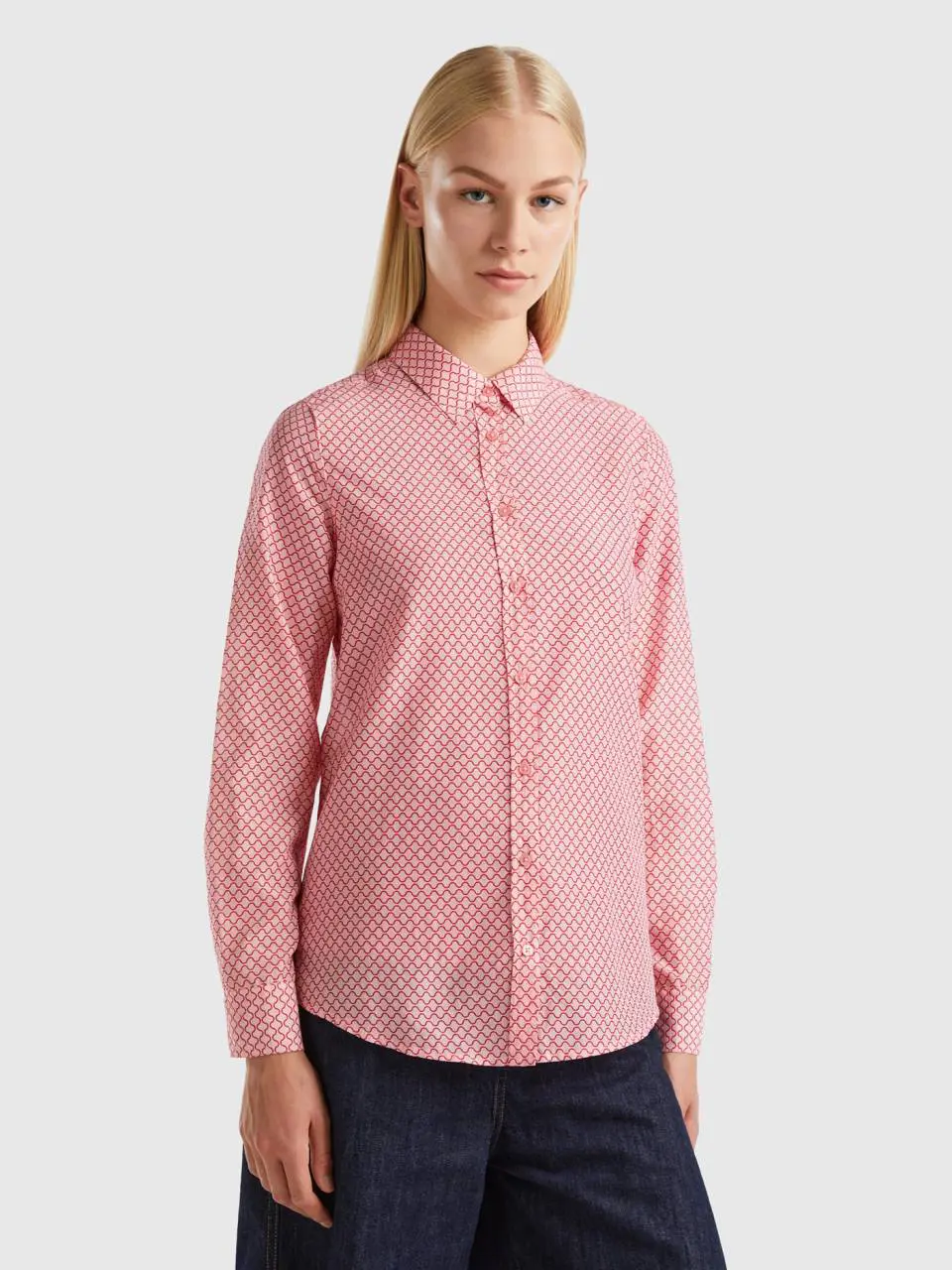 Benetton pink diamond pattern shirt. 1