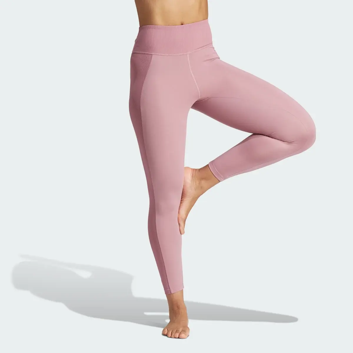 Adidas Yoga Essentials 7/8 Leggings. 1