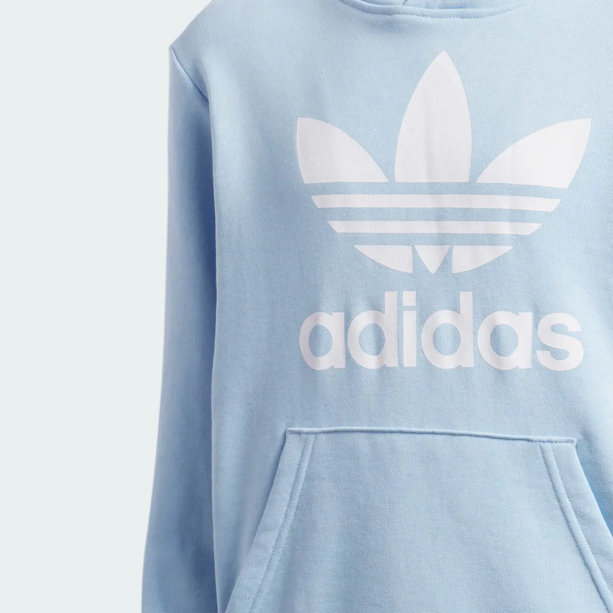 Adidas Trefoil Hoodie. 3