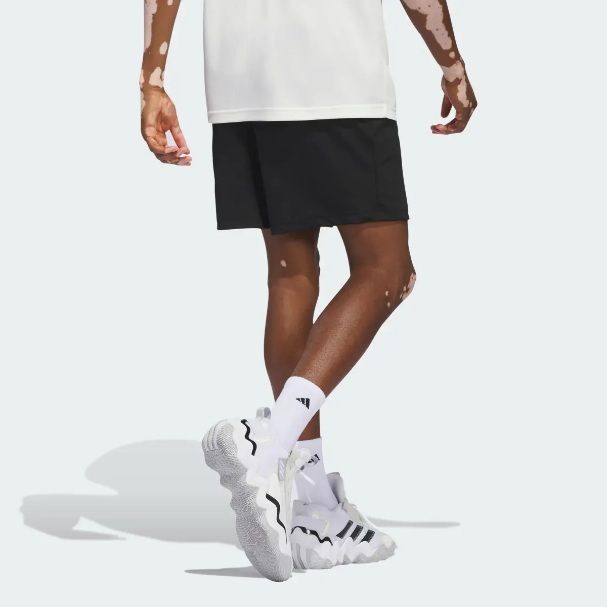 Adidas Legends Shorts. 2