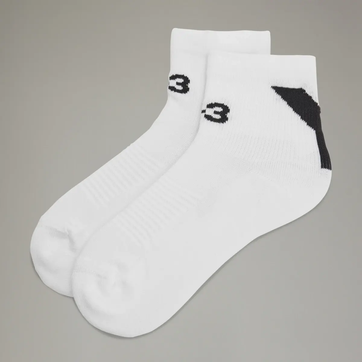 Adidas Y-3 Lo Socks. 2