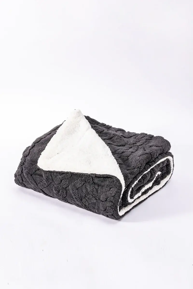 Just Cozy Noir - Sherpa Blanket. 3 Just Cozy Noir - Sherpa Blanket. 3