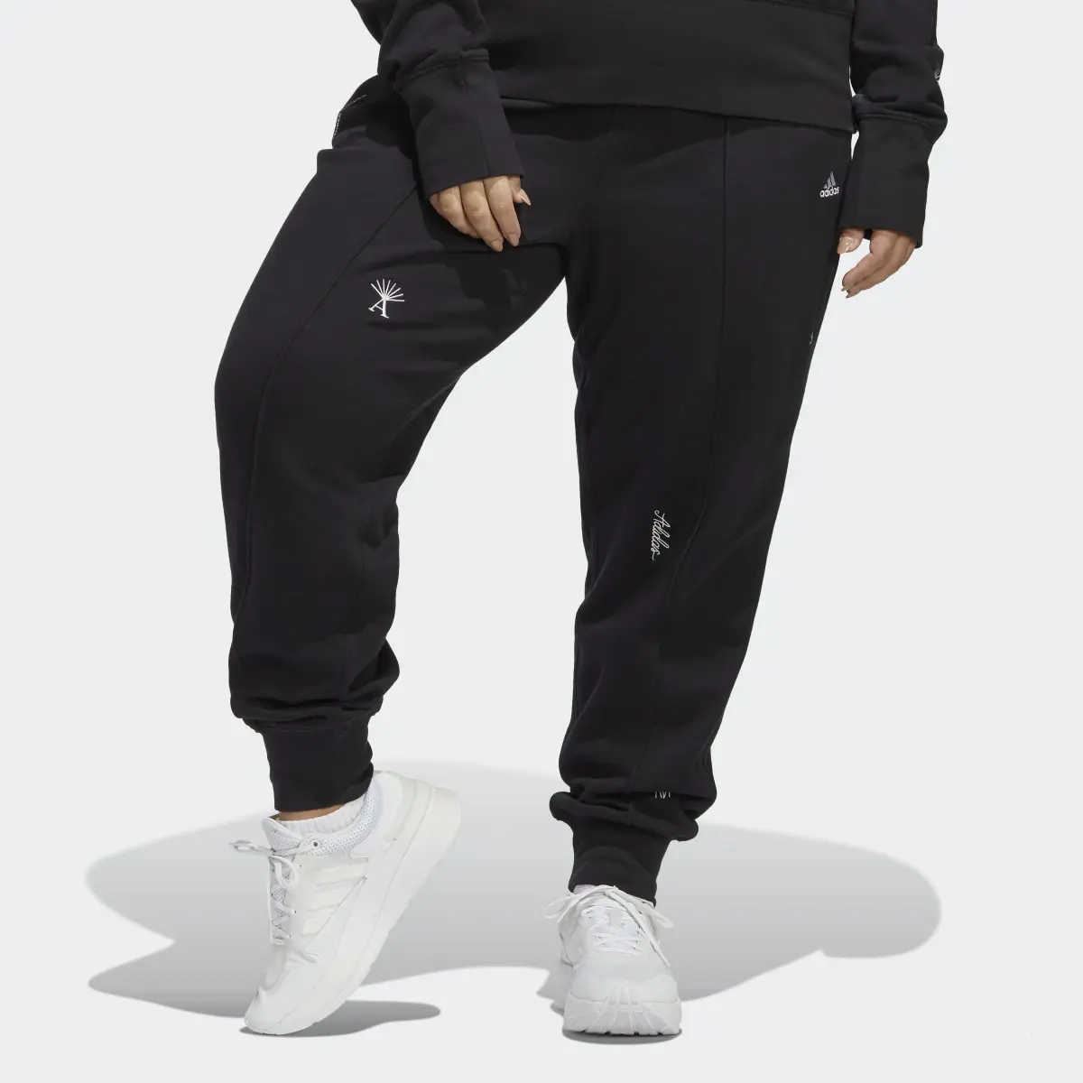 Adidas Pantalon sportswear avec graphismes inspirés de la lithothérapie (Grandes tailles). 1
