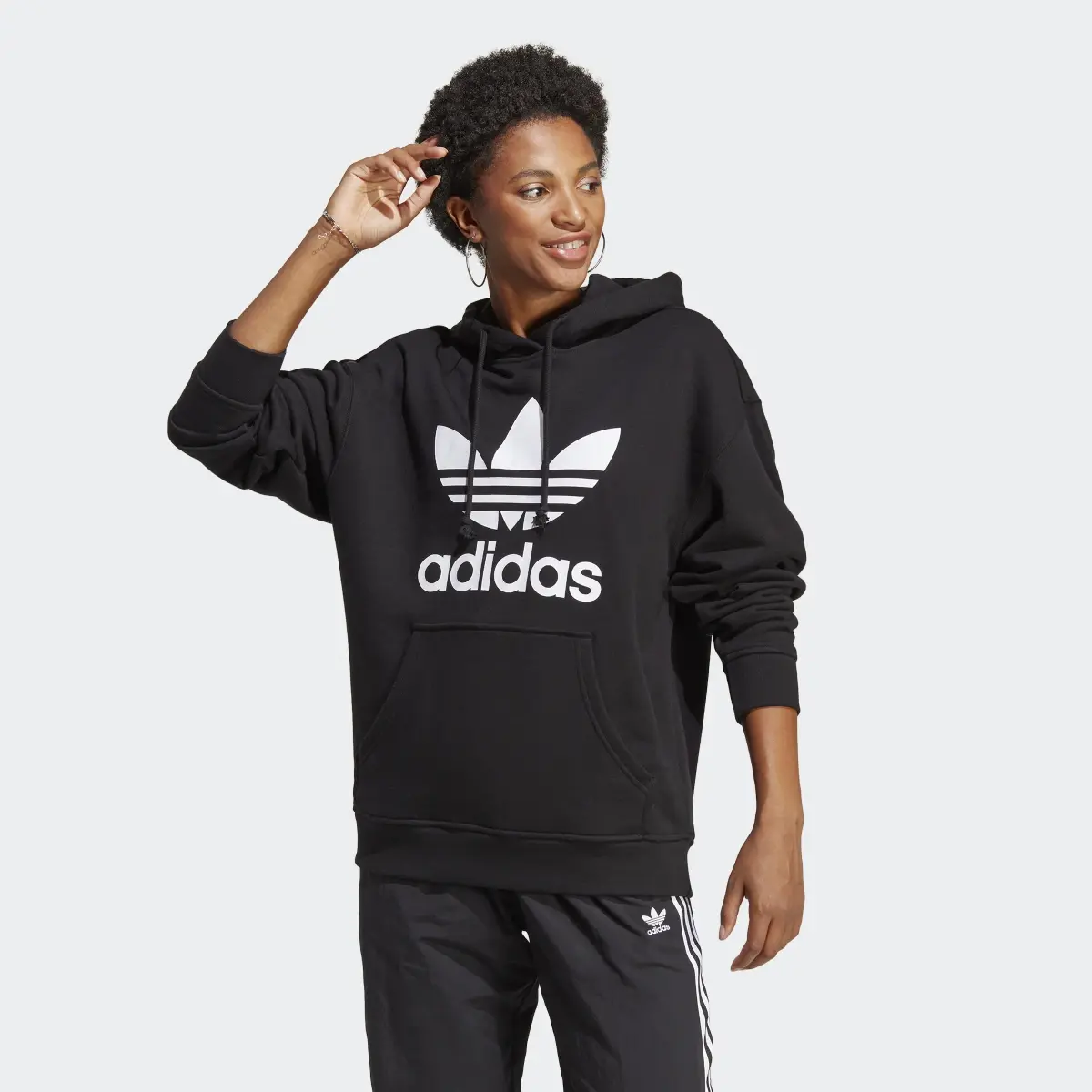 Adidas Hoodie Trefoil. 2