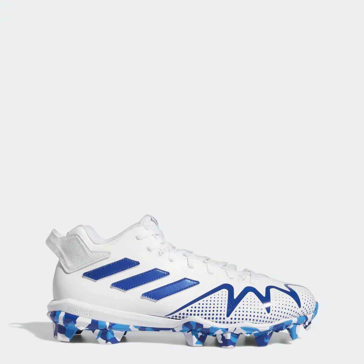 freak mid molded cleats