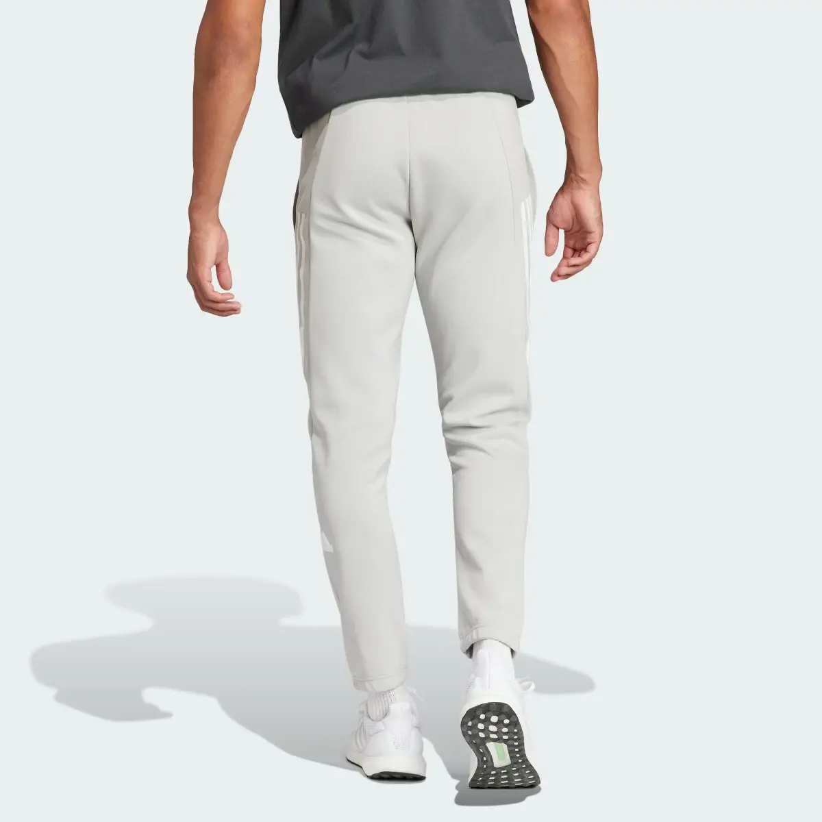 Adidas Future Icons 3-Stripes Joggers. 2