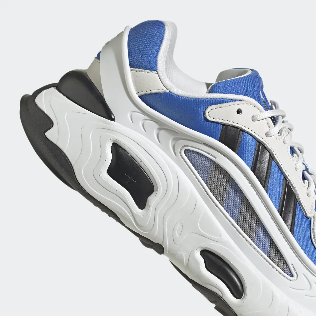 Adidas Oznova Ayakkabı. 3