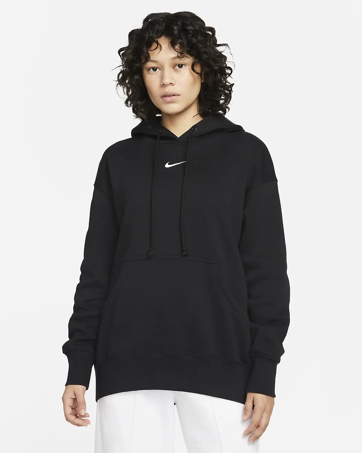 Nike Sportswear Phoenix Fleece. 1