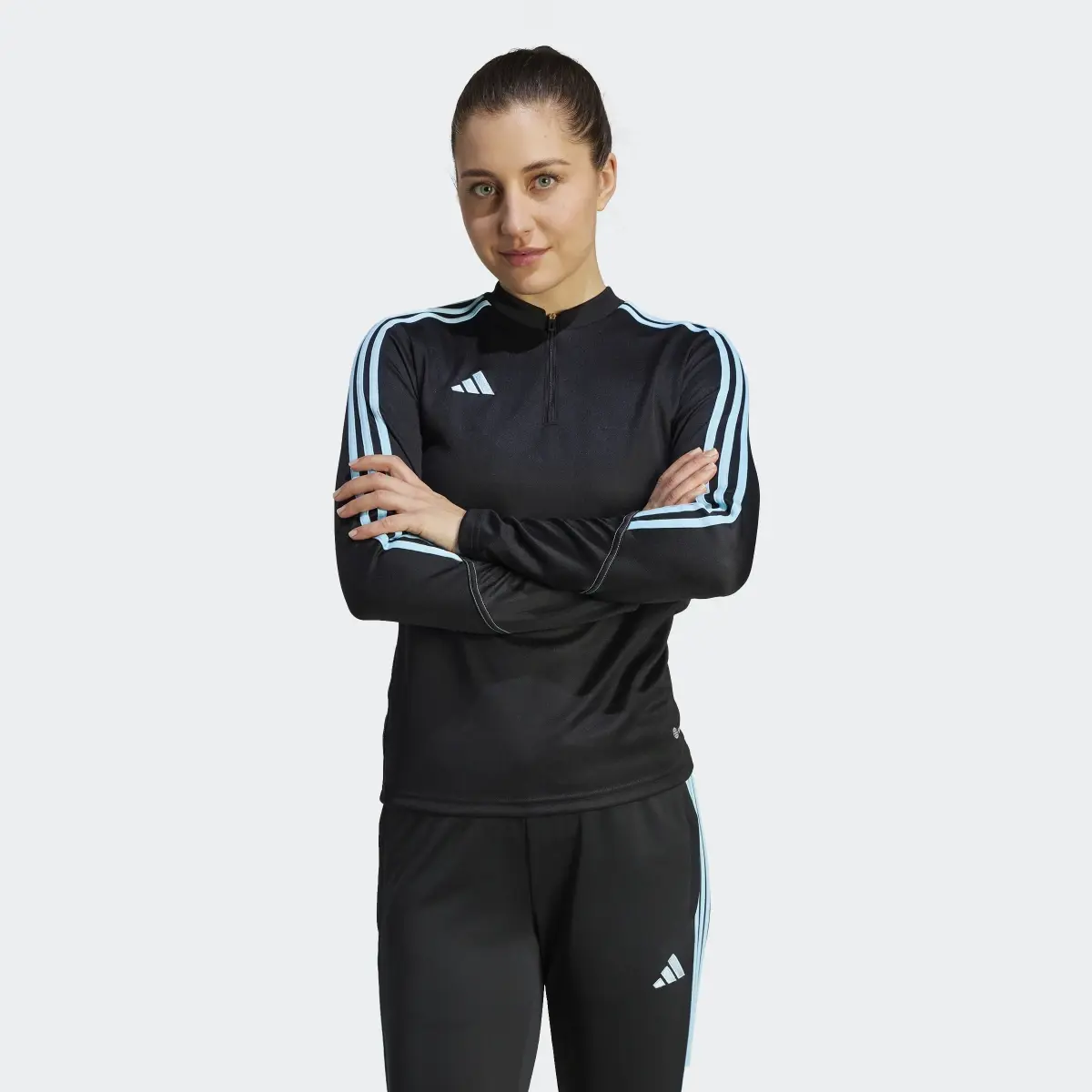 Adidas Tiro 23 Club Trainingsoberteil. 2