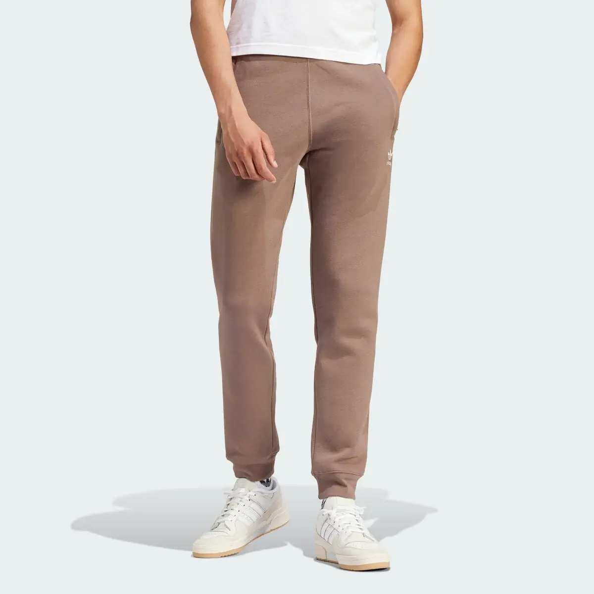 Adidas Trefoil Essentials Pants. 1