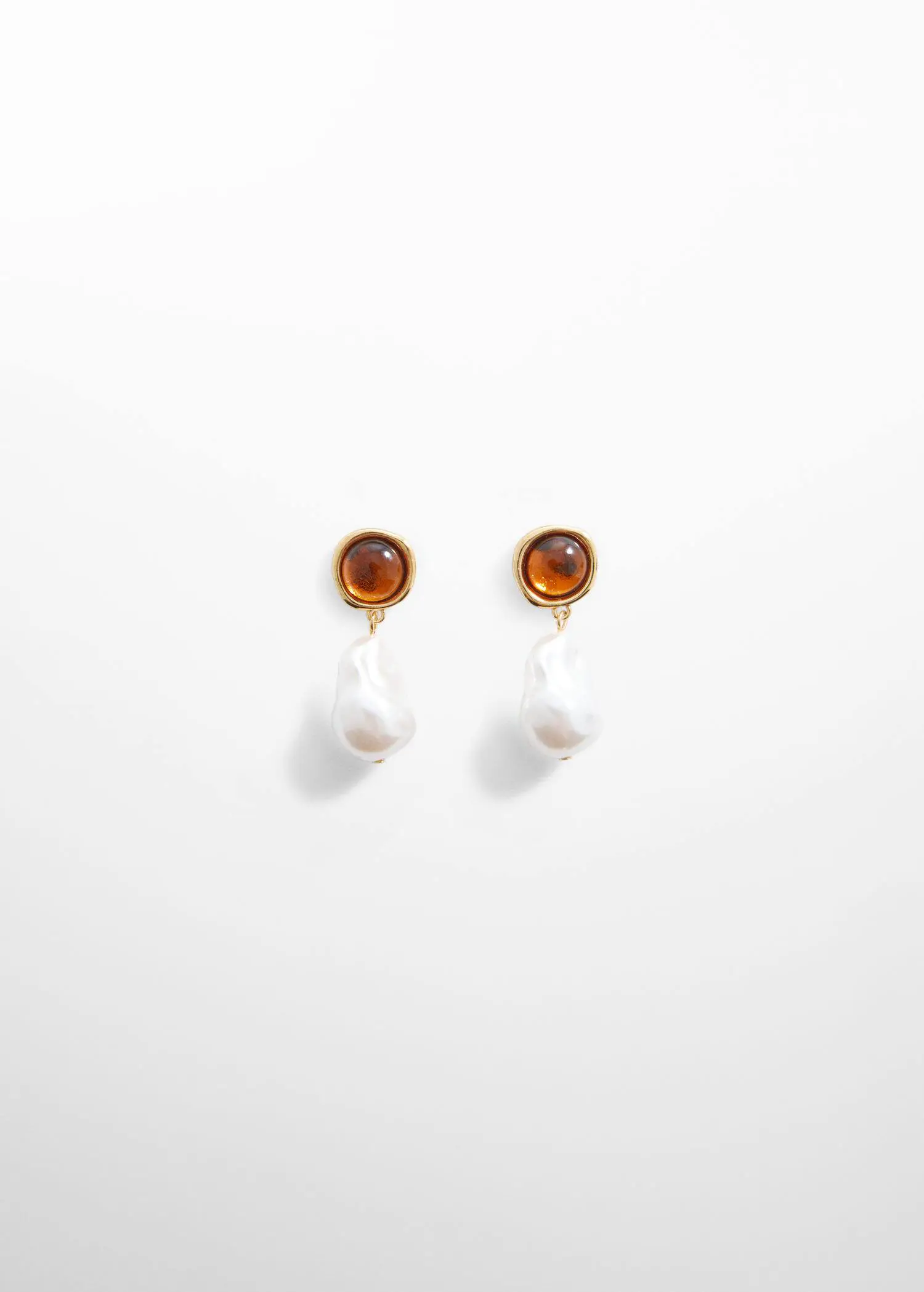 Mango Combined stone earrings. a pair of gold earrings with pearls hanging off of them. 