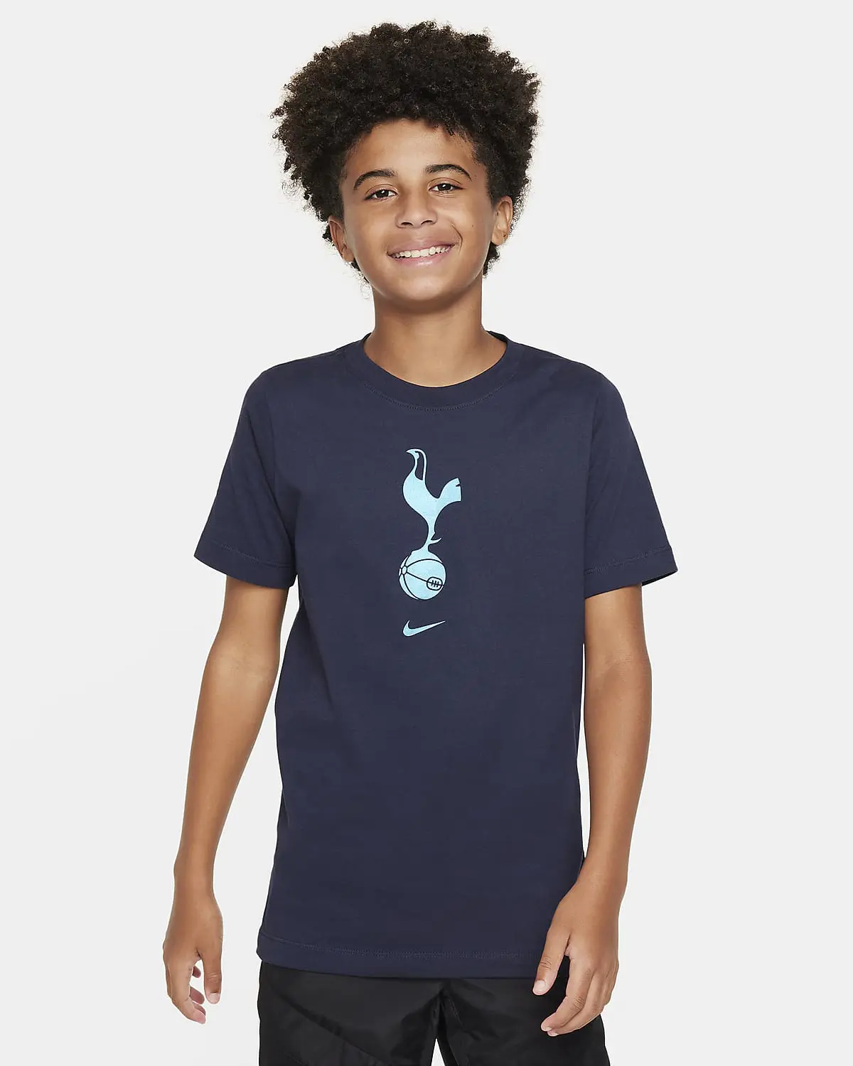 Nike Crest Tottenham Hotspur. 1