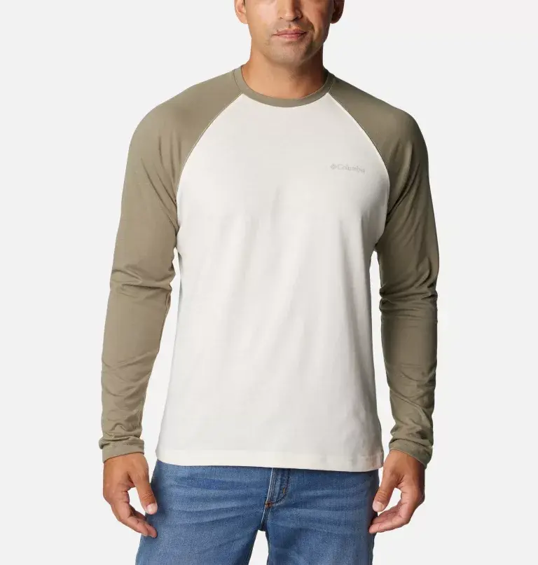 Columbia Men's Thistletown Hills™ Raglan Shirt. 2