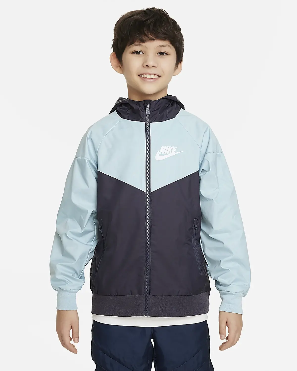 Nike Sportswear Windrunner. 1