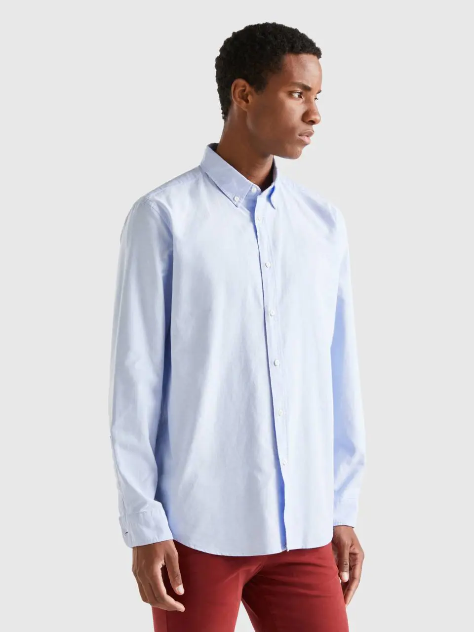 Benetton slim fit button down shirt. 1