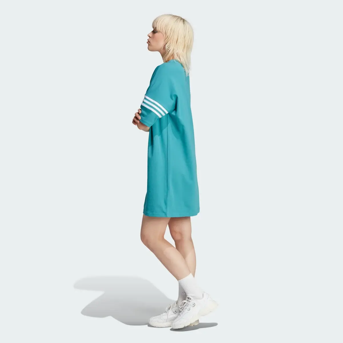 Adidas Adicolor Neuclassics Tee Dress. 3