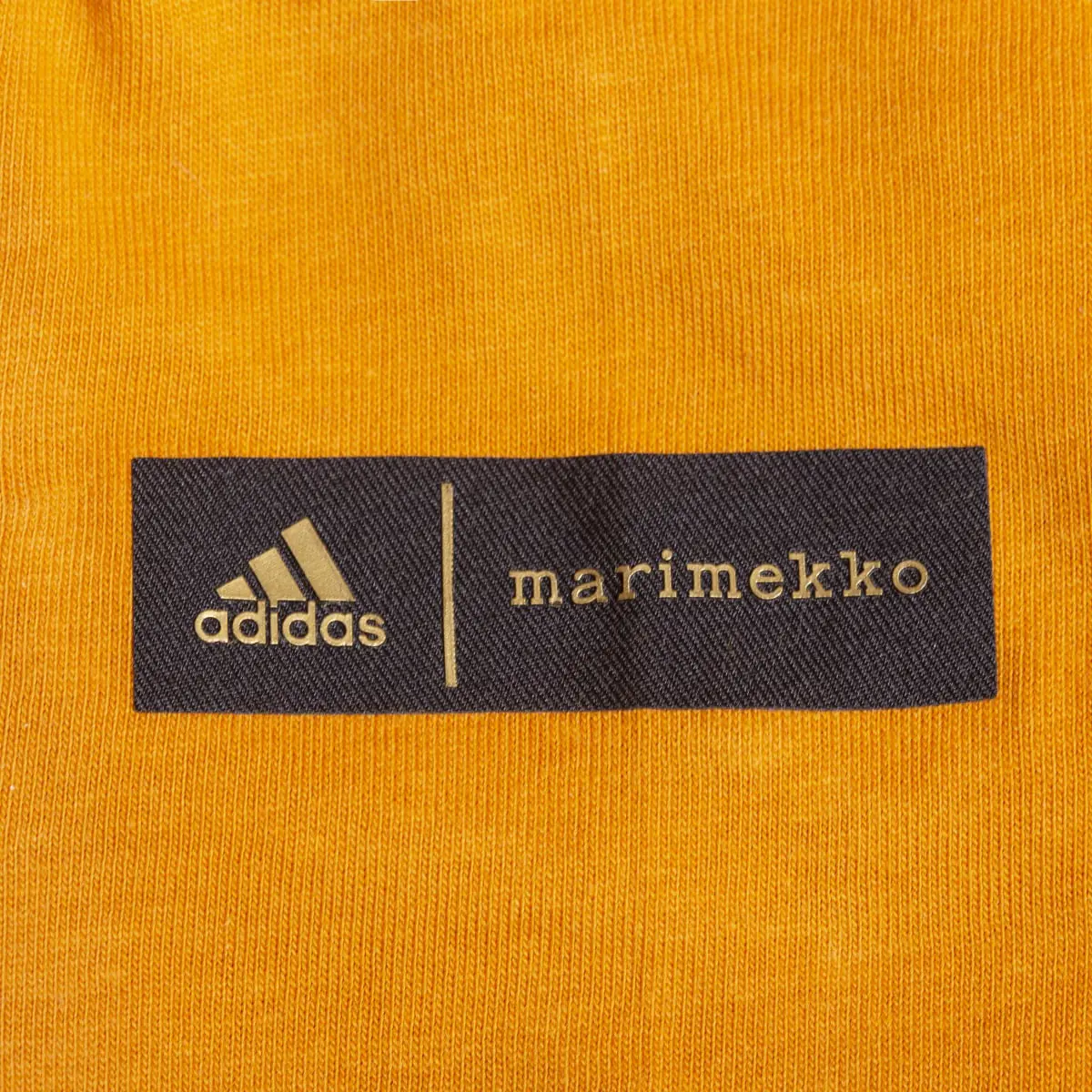 Adidas Playera Marimekko Estampada. 3