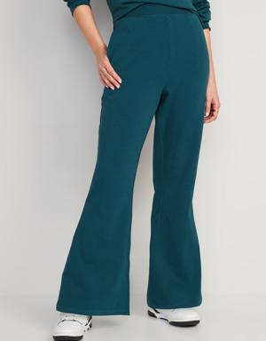 Old Navy Extra High-Waisted Snuggly Fleece Flare Sweatpants for Women green