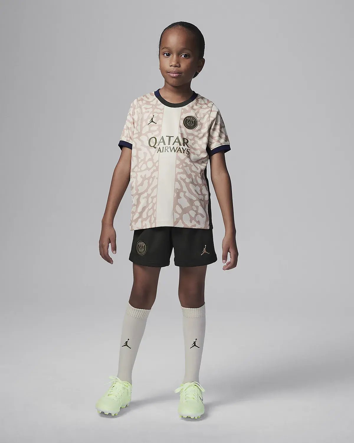 Nike Quarto equipamento Paris Saint-Germain 2023/24. 1