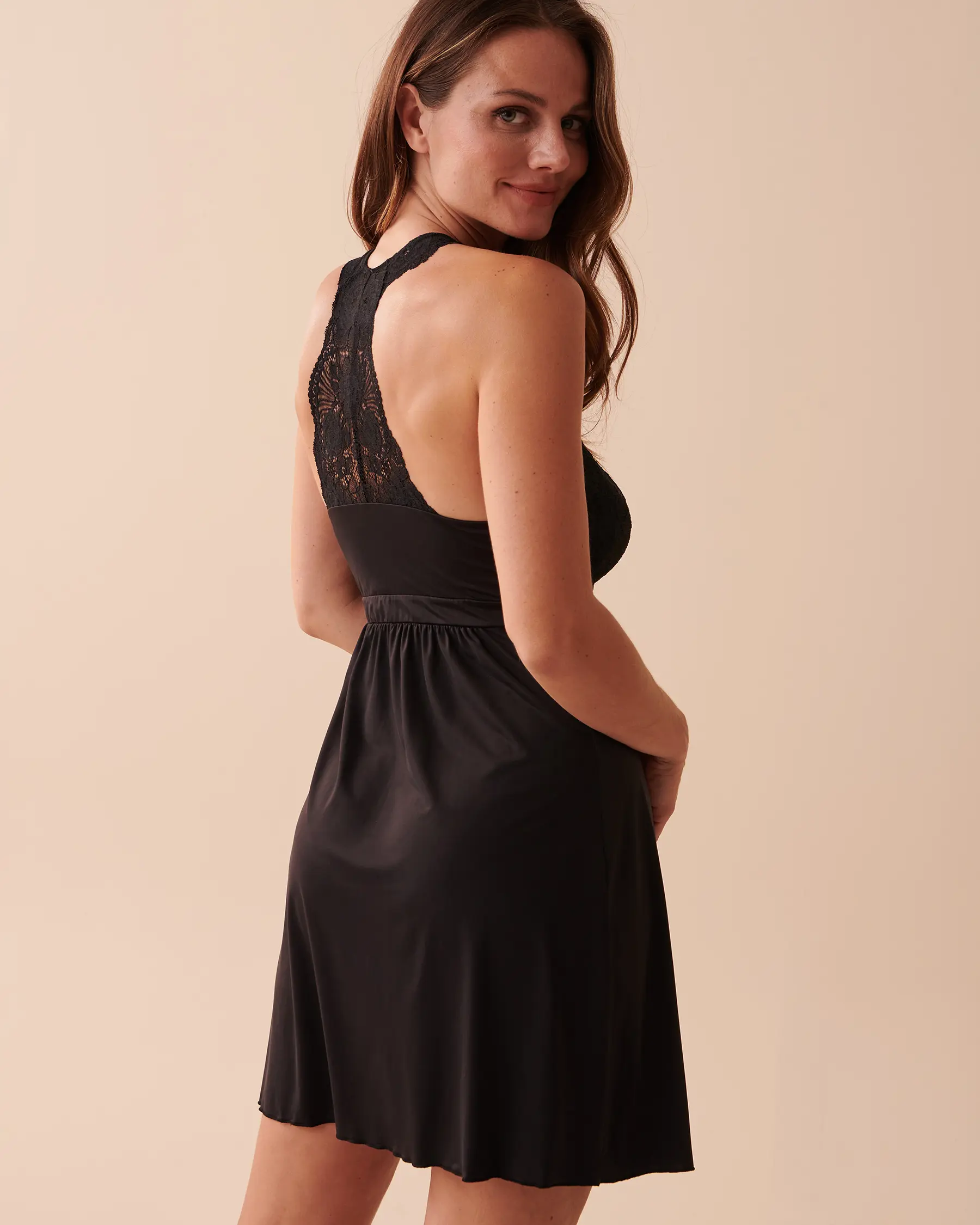 La Vie en Rose Lace Overlay Nightie. 2