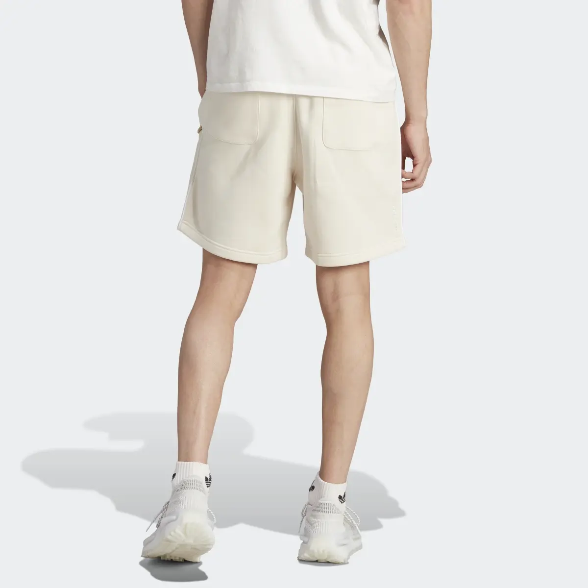 Adidas Adicolor Seasonal Archive Shorts. 2