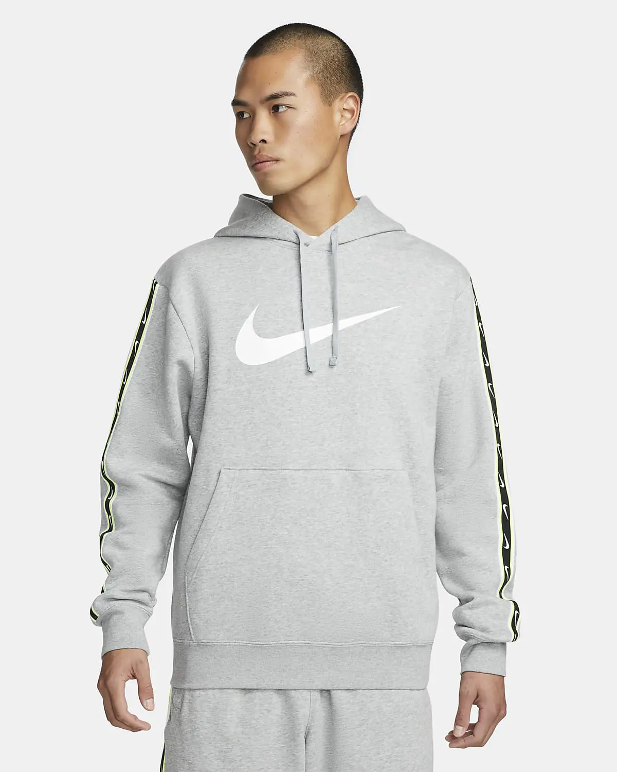 Nike Sportswear Repeat. 1