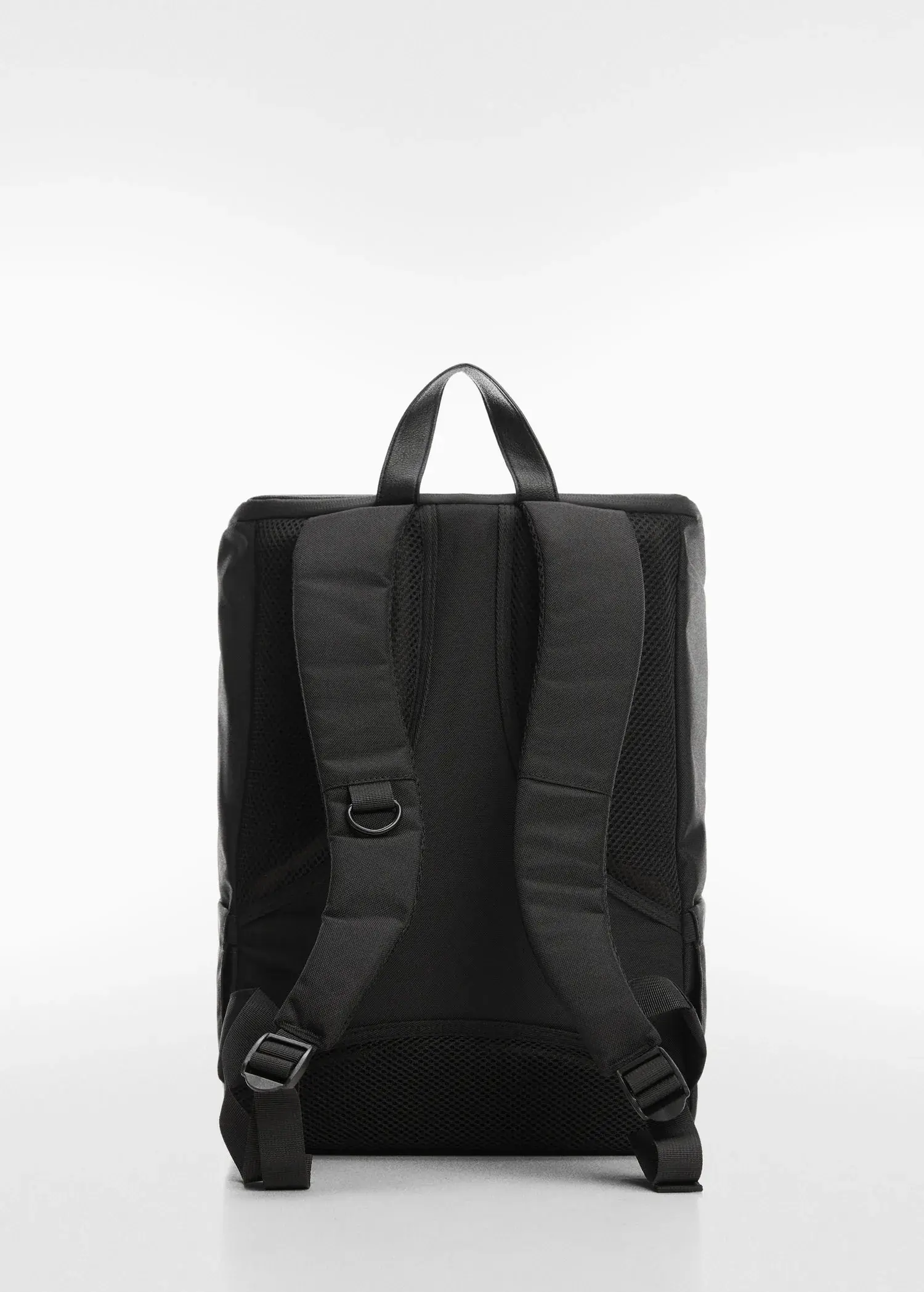 Mango Backpack with leather-effect details. 3