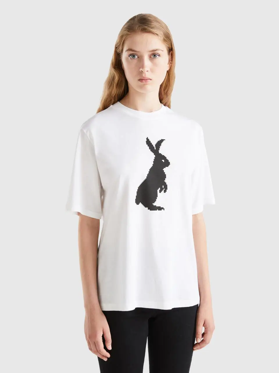 Benetton t-shirt with bunny print. 1