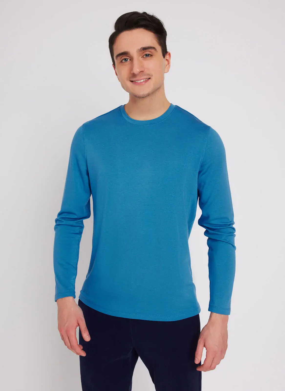 Kit And Ace Upgraded Brushed Long Sleeve Crewneck Tee. 1