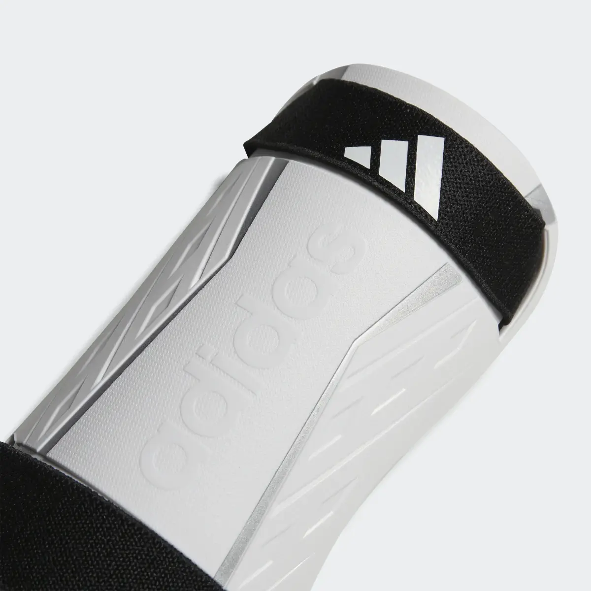 Adidas Tiro Training Shin Guard. 3